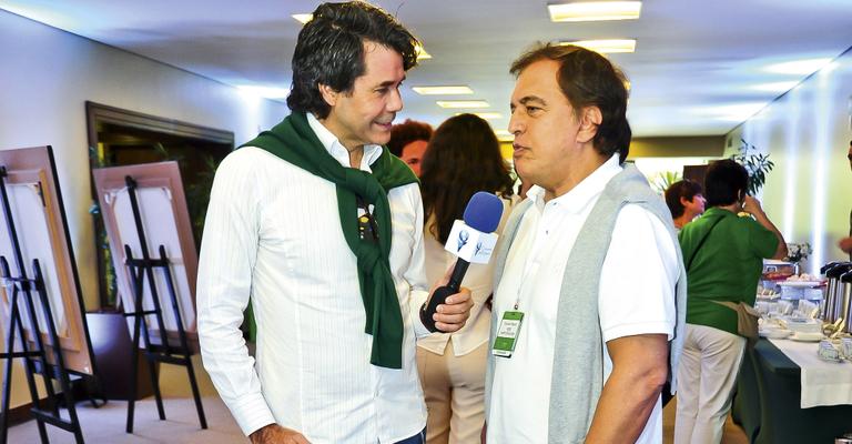 Marcio Moraes entrevista o sobrinho de Hebe, Claudio Pessutti