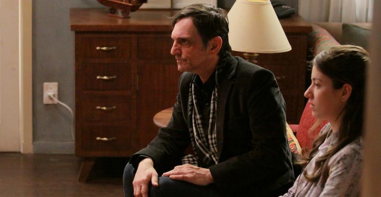 Paulo Miklos faz participação especial em ‘Sessão de Terapia’, do GNT