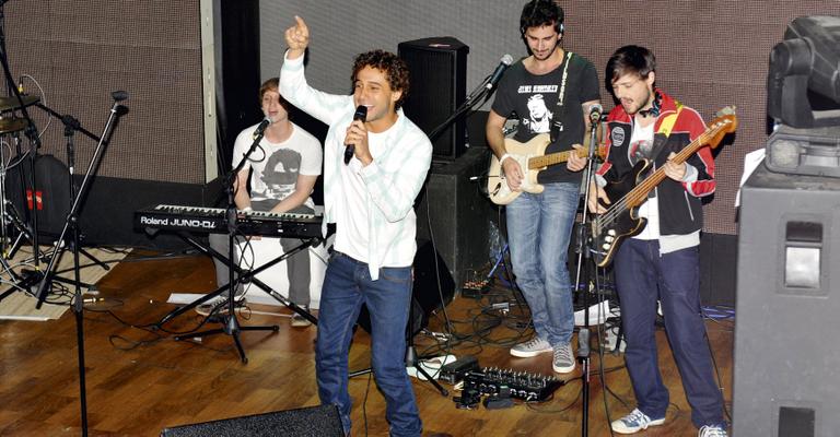Os multitalentos de Rafael Almeida