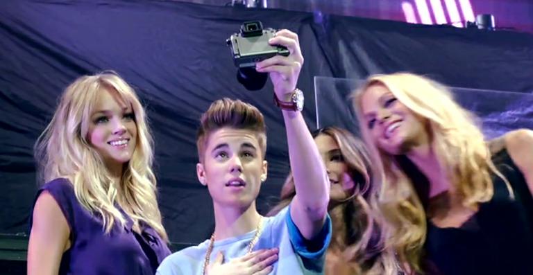 Angels da Victoria’s Secret gravam versão de clipe com Justin Bieber