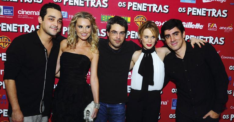 Fernanda Montenegro e mais atores prestigiam lançamento de ‘Os Penetras’