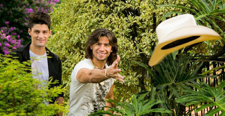 ‘Criamos o rótulo de sertanejo sex symbol’, diz Munhoz & Mariano sobre sucesso em 2012