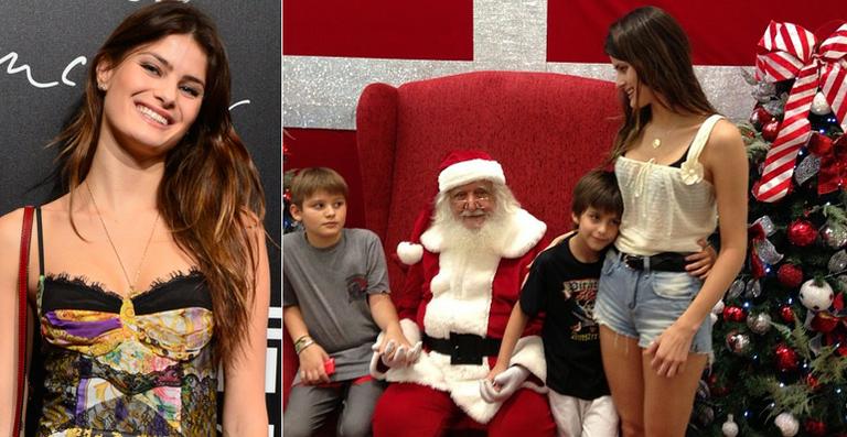 Isabeli Fontana visita o Papai Noel com os filhos, Zion e Lucas