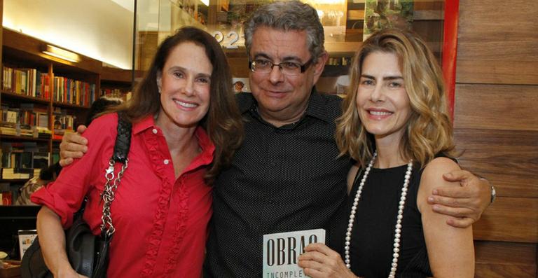 Estrelas conferem lançamento do livro ‘Obras Incompletas’ no Rio de Janeiro