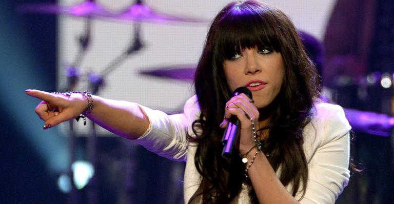 Hacker canadense que roubou fotos comprometedoras de Carly Rae Jepsen é preso