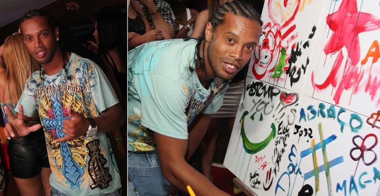 Ronaldinho Gaúcho participa de festa pré-carnaval em Salvador