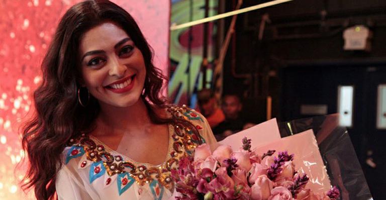 Juliana Paes tem desejo de grávida em gravação do ‘Caldeirão do Huck’