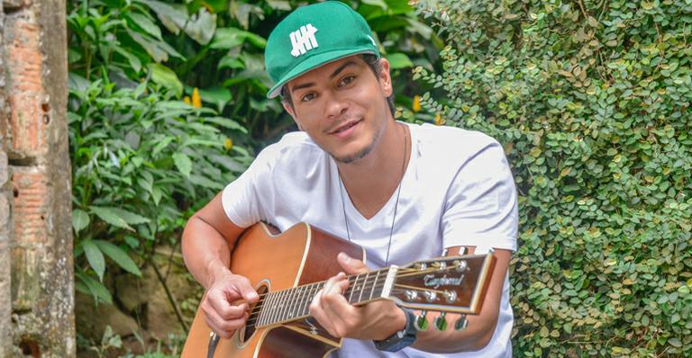 Arthur Aguiar sobre Giovanna Lancellotti: É difícil ficar amigo logo que termina