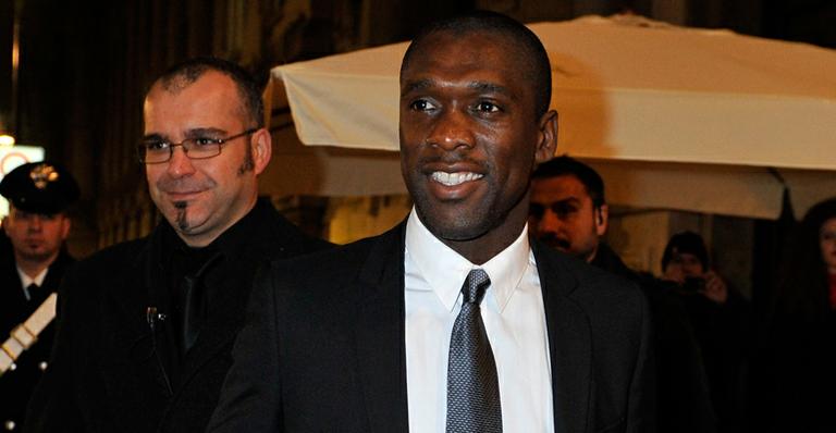 Jogador Clarence Seedorf pensa em apresentar programa televisivo no futuro