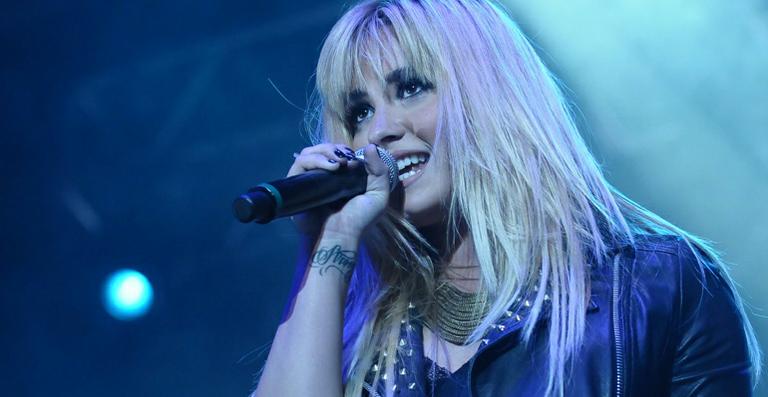 Demi Lovato faz balanço de sua vida com a chegada de 2013