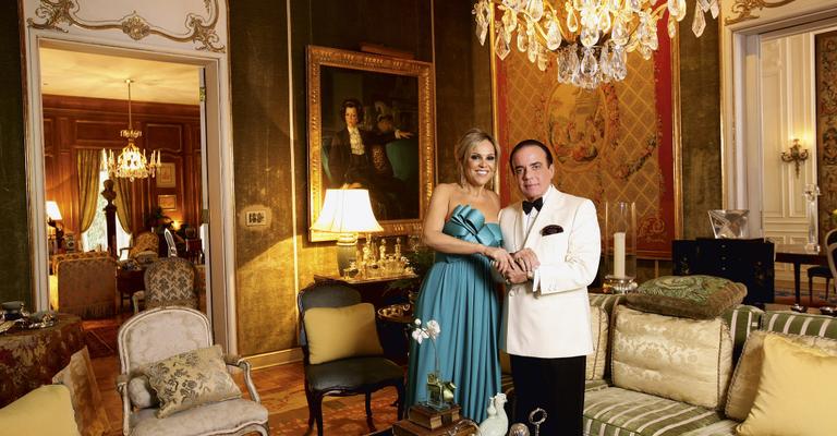 Chiquinho Scarpa abre a sua luxuosa mansão para Caras