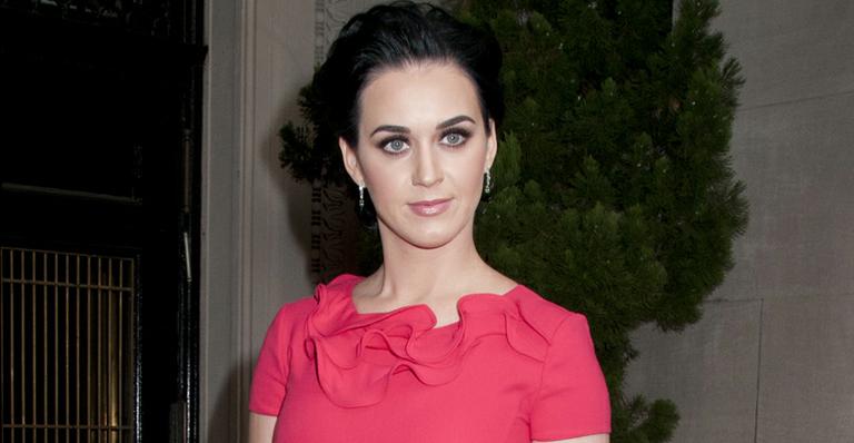 Katy Perry escreverá autobiografia