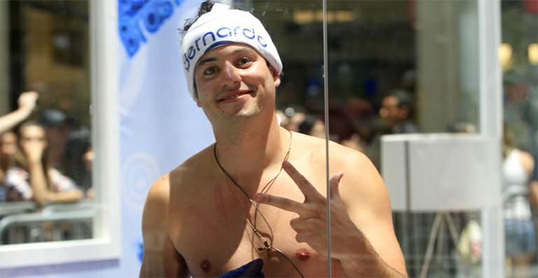 Filho de empresário, Bernardo foi achado por olheiro do ‘BBB’