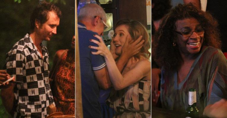 Elenco se reúne para estreia de ‘O Canto da Sereia’