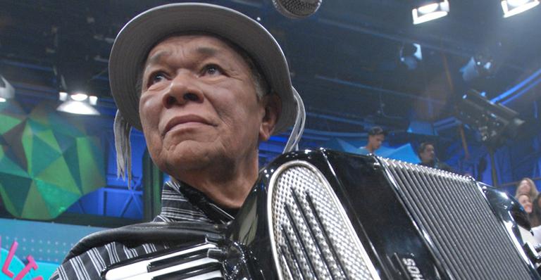 Dominguinhos morre aos 72 anos