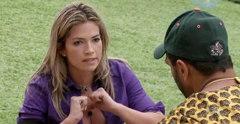 ‘Não tenho afinidade com você’, diz Fani Pacheco para Kleber Bambam
