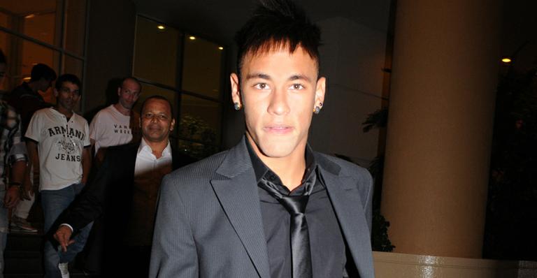 Neymar se diverte em cassino de Punta del Este, no Uruguai