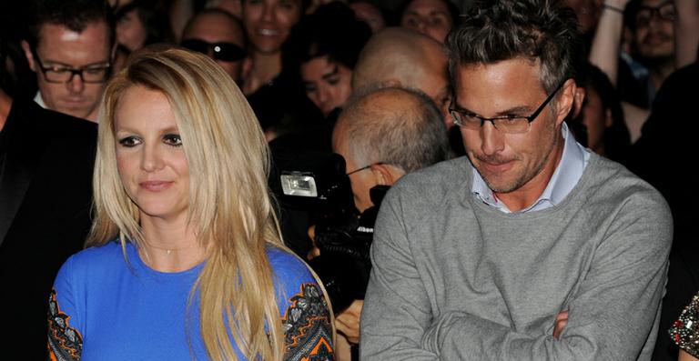 Ex-noivo de Britney Spears irá continuar na vida da cantora e dos filhos dela
