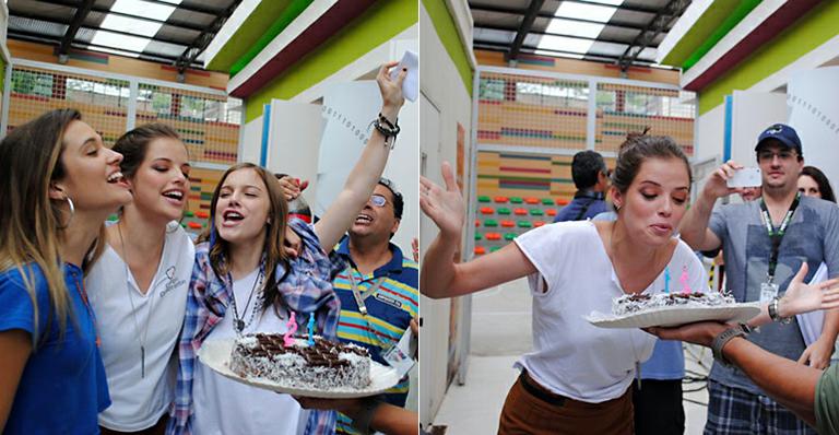 21 anos! Agatha Moreira ganha festa surpresa de aniversário nos bastidores de ‘Malhação’
