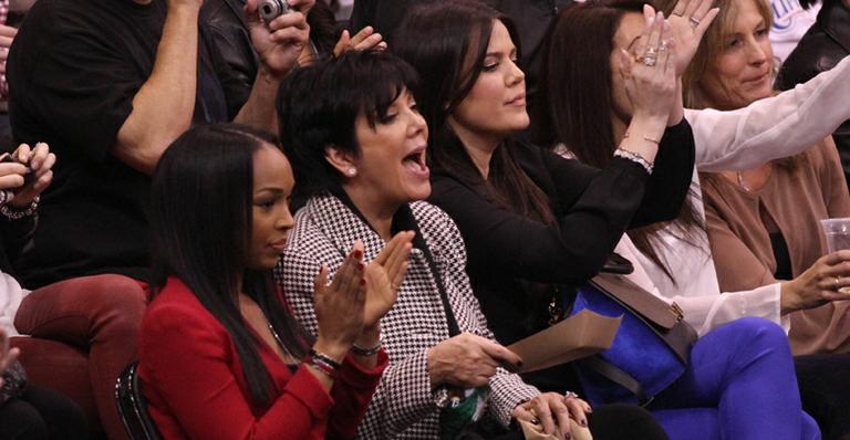 Kris Jenner vibra em jogo do genro Lamar