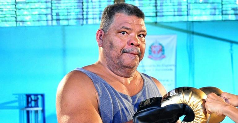 Com Mal de Alzheimer, Maguila está internado