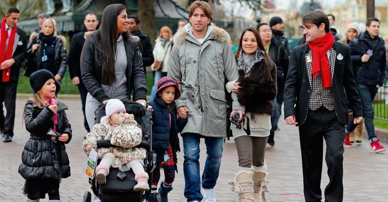 Maxwell: diversão em família na França
