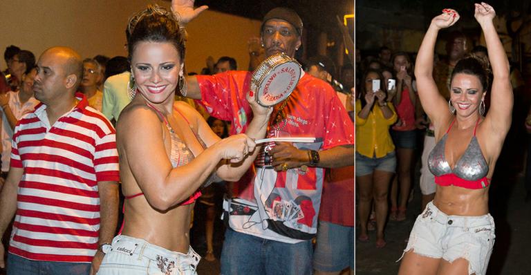 Viviane Araújo se joga no samba e agita ensaio do Salgueiro