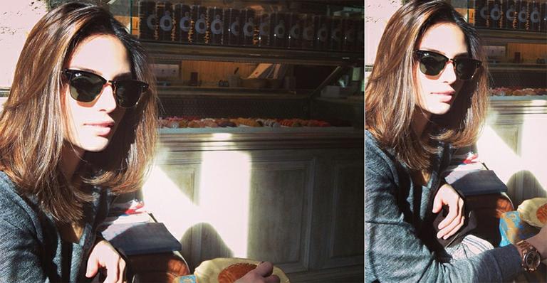 Carol Celico, mulher do jogador Kaká, mostra seu novo visual na internet