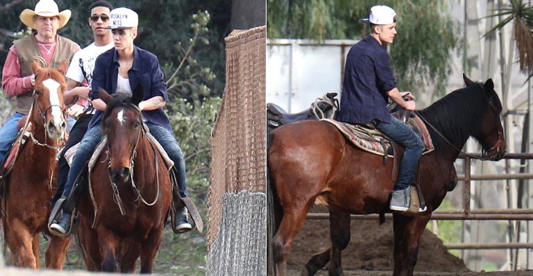 Justin Bieber realiza passeio a cavalo em L.A.