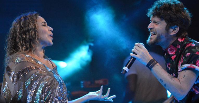 Daniela Mercury canta com Saulo Fernandes em Salvador