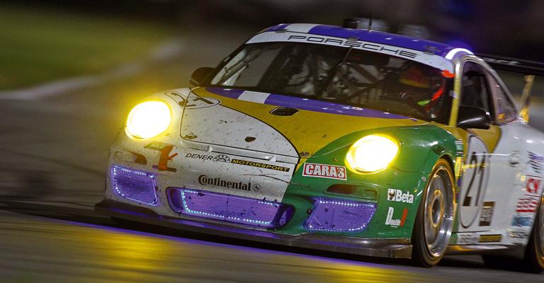 Rubens Barrichello acelera nas 24 horas de Daytona