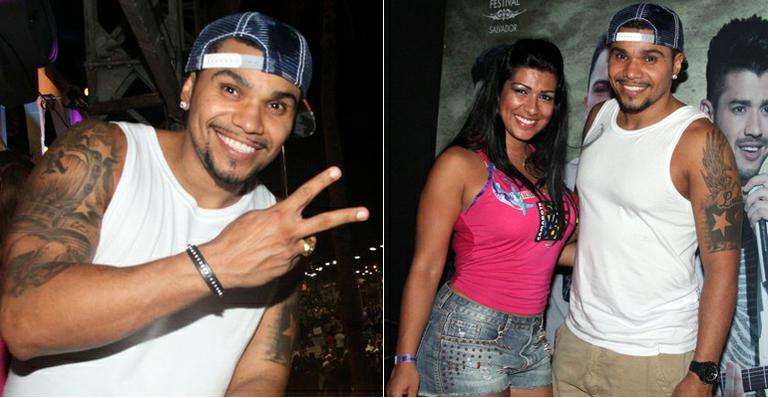 No camarote Salvador, Naldo curte carnaval em clima de romance