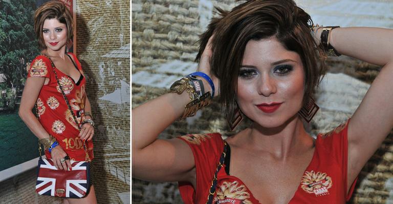 Julianne Trevisol ensina look moderno e alternativo para o carnaval