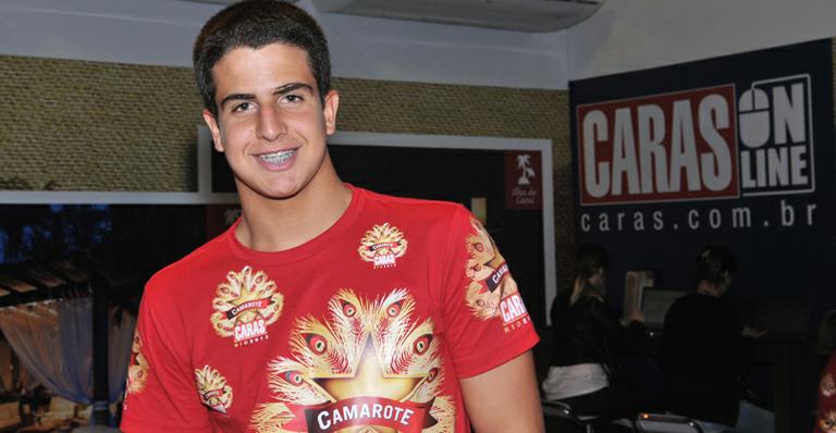 Filho de Claudia Raia e Edson Celulari, Enzo elenca o que é importante para a conquista