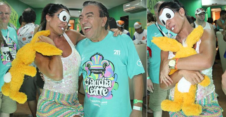 Scheila Carvalho se veste de Mônica e homenageia Mauricio de Sousa