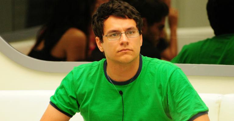 Ivan: “Andressa é uma mulher muito bonita, mas é minha irmãzinha”