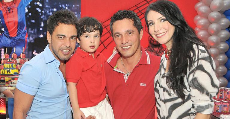 De férias, Zezé Di Camargo celebra o aniversário do sobrinho Francisco