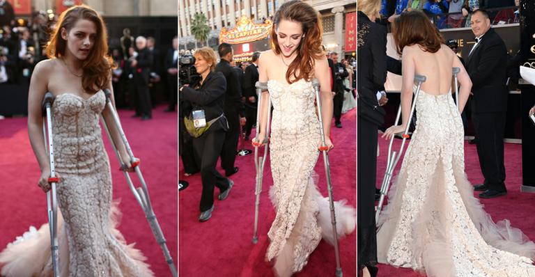 Kristen Stewart chega ao Oscar de muletas