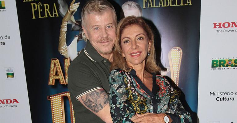 Marília Pêra volta a gravar ‘Pé na Cova’ após afastamento para cuidar da saúde