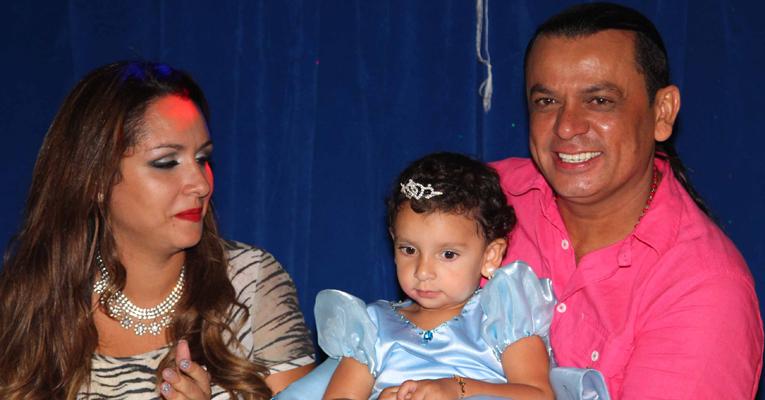 Frank Aguiar celebra o aniversário da herdeira