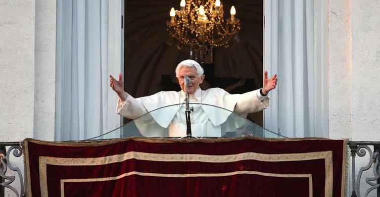 Bento XVI se despede do Pontificado