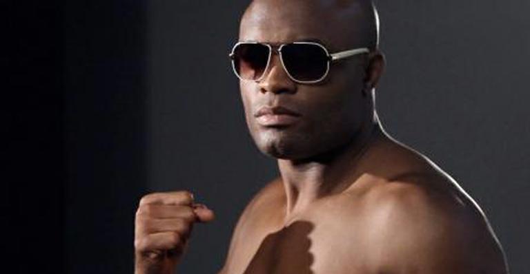 Anderson Silva pretende voltar a lutar em 2015: ‘quem disser que volto no final do ano está mentindo’