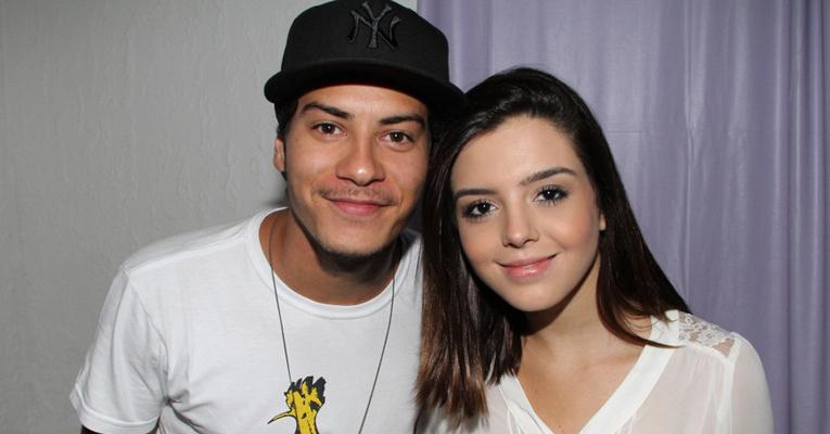 Giovanna Lancellotti parabeniza o amado Arthur Aguiar