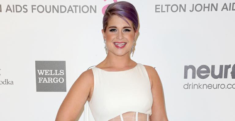 Kelly Osbourne sofre convulsão durante programa