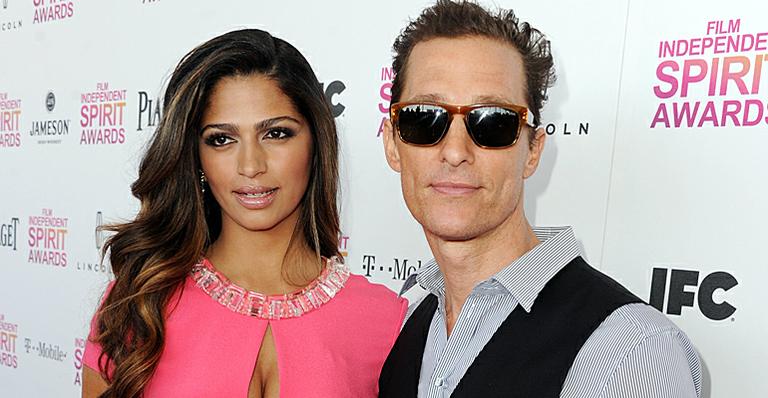 Matthew McConaughey, sobre Camila Alves: ‘Tenho uma mulher que me desafia’