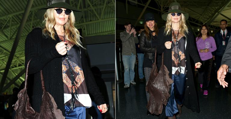 Grávida, Fergie disfarça a barriguinha com roupas largas