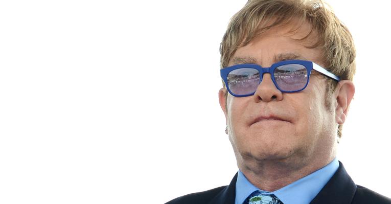 Momentos especiais em comemoração ao aniversário de Elton John