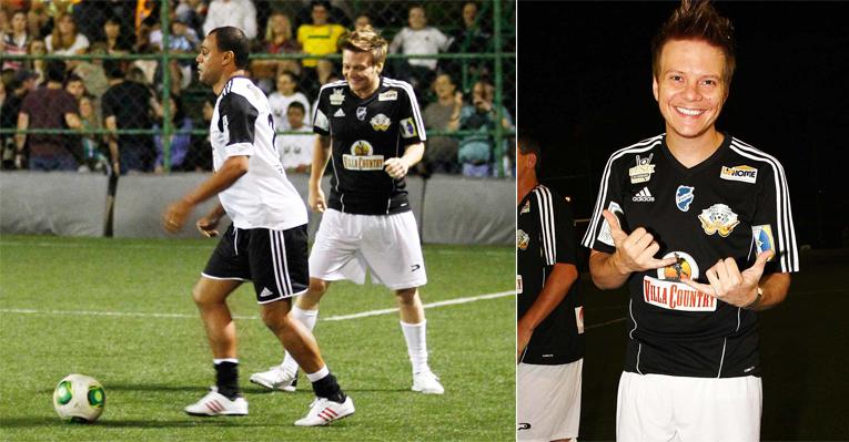 Michel Teló em jogo beneficente