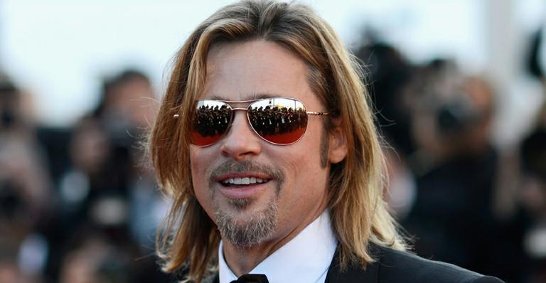 Brad Pitt salvou uma figurante de ser esmagada no set de filmagem. Ele arrancou uma menina do meio de uma multidão de 700 pessoas durante as filmagens de 'World War Z', em 2001