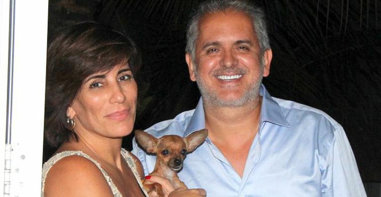 Gloria Pires comemora bodas de prata com Orlando Morais